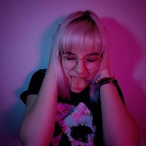 Meet your Posher, Destiny